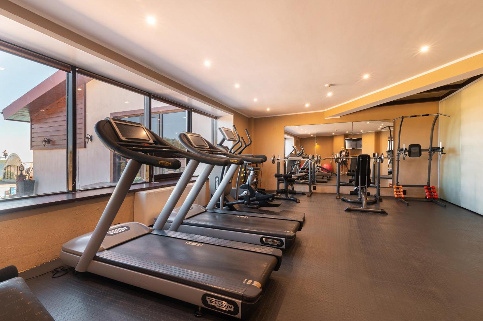 Terrassa Park Hotel Borovoe Bagian luar foto